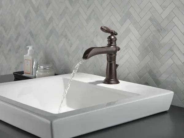 DELTA 554LF-RB VICTORIAN SINGLE HANDLE CHANNEL LAV FAUCET VENETIAN BRZ - Image 3